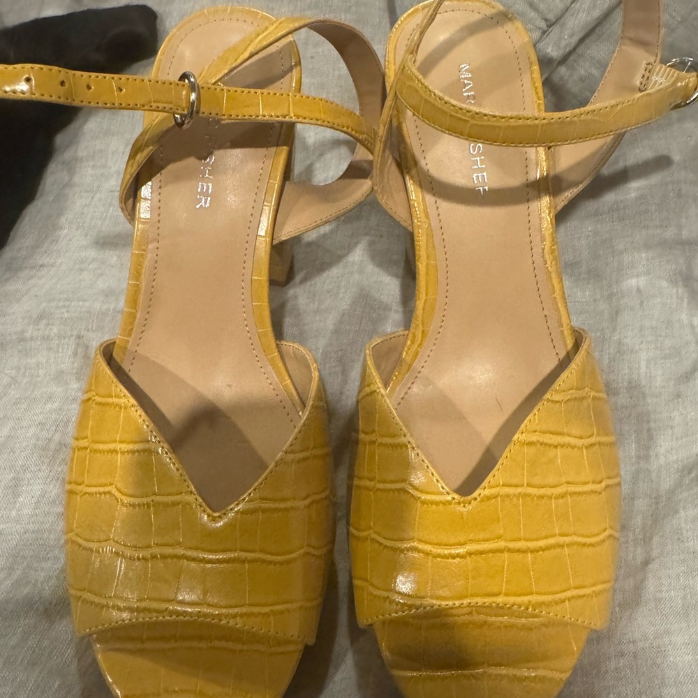 Marc Fisher Yellow Croc-Pattern Sandals
